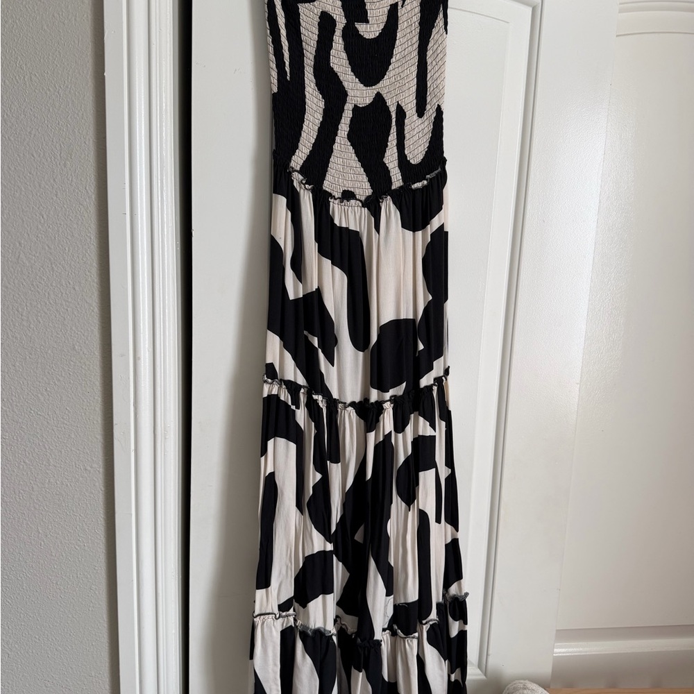 Stylish Black and White Women's Dress